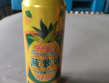 藍翎菠蘿味果味型碳酸飲料